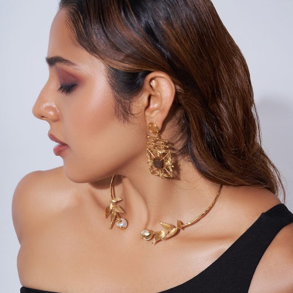 Reva Choker