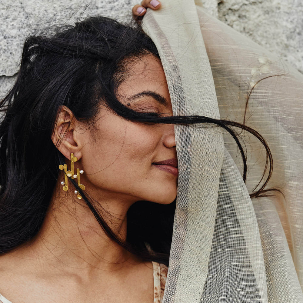 Vaara Maxi Studs