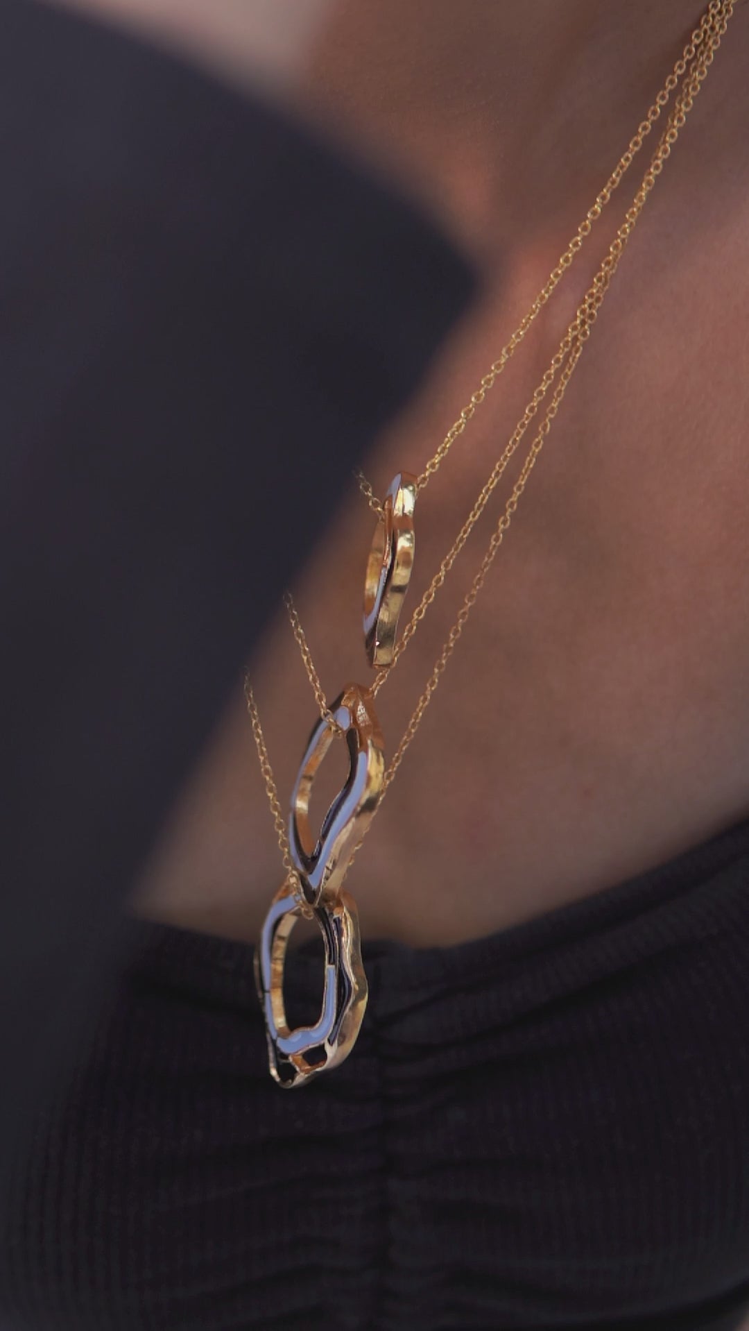 light weight gold necklace
